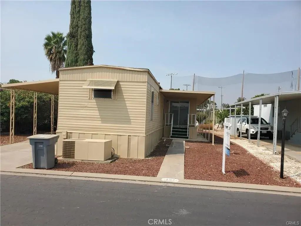 2240 Golden Oak Ln #132, Merced