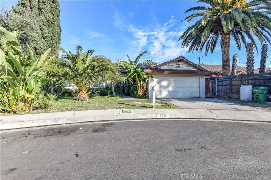 18915 Cantara Street, Reseda