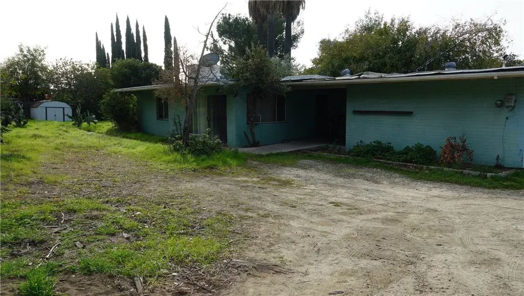 13750 Fenton, Sylmar