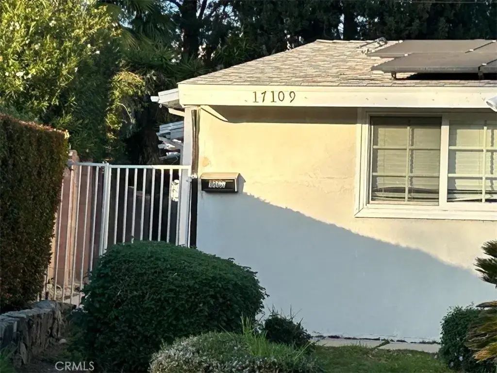 17109 Aviva Court, Granada Hills