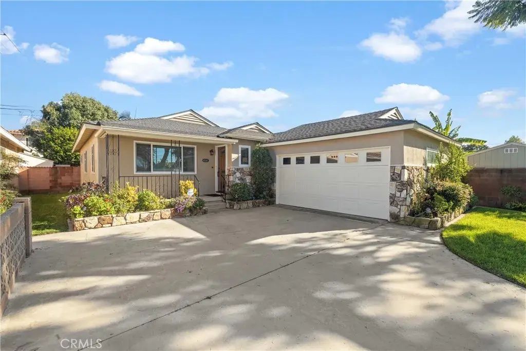 6116 Fanwood, Lakewood