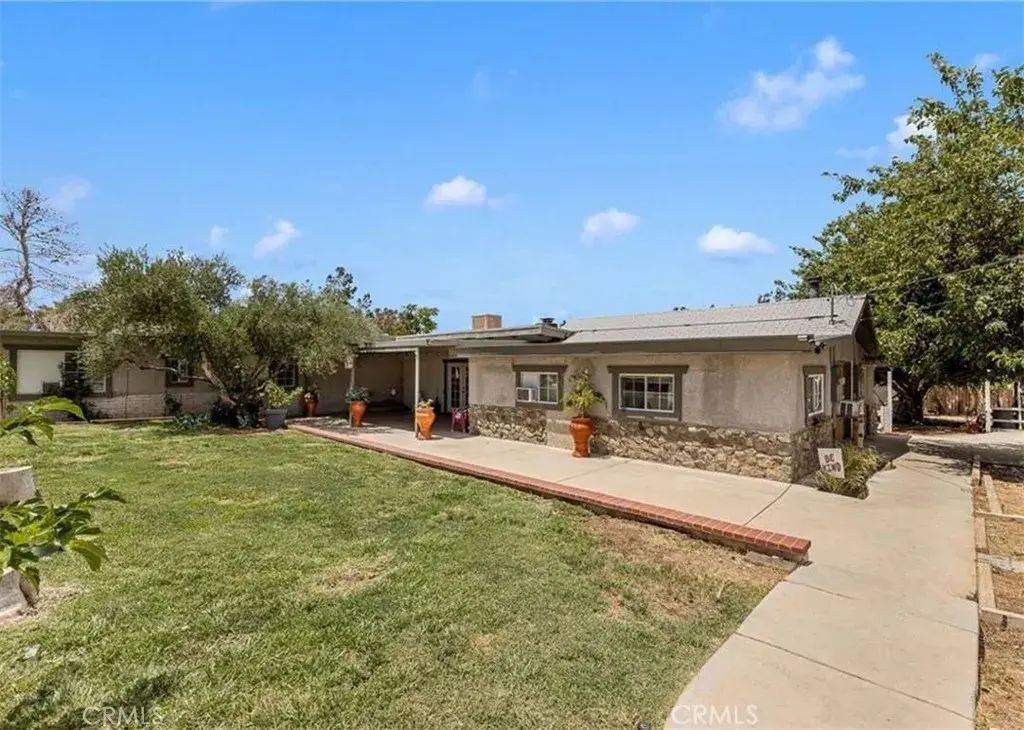 12317 E Avenue V-12, Pearblossom