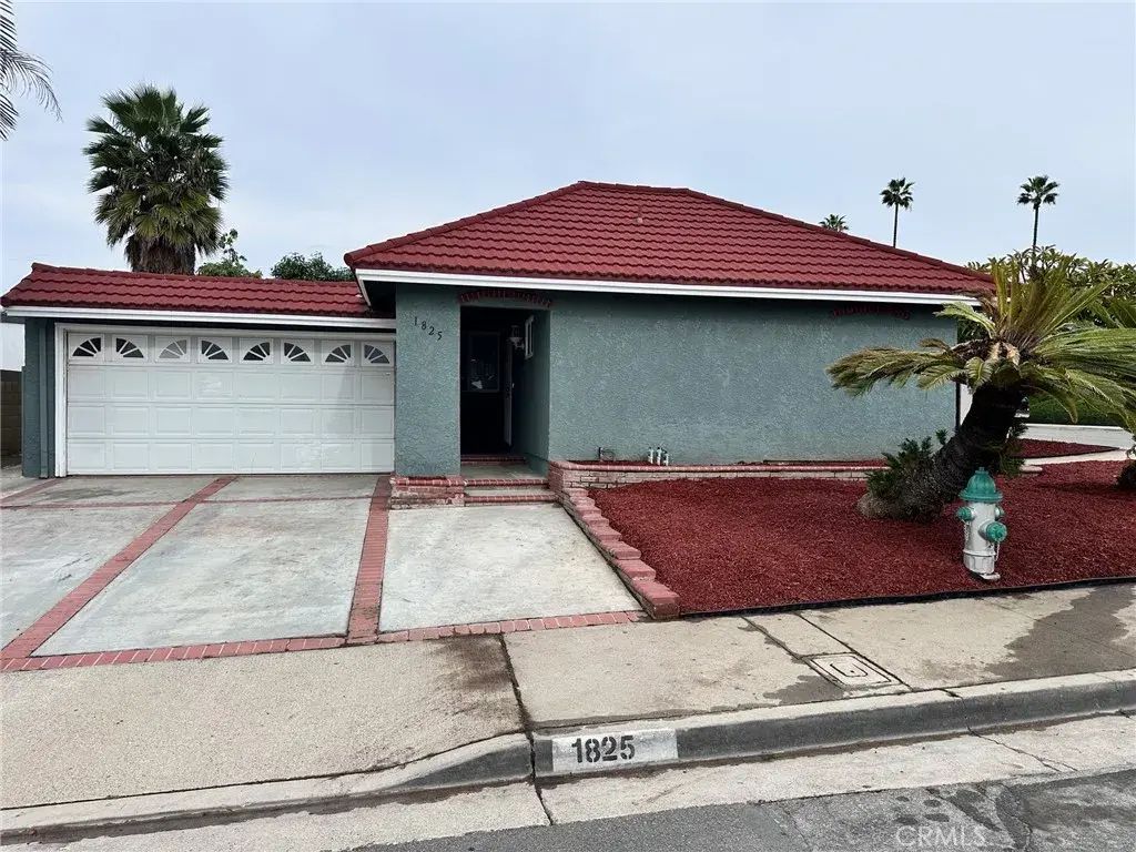 1825 Skywood Street, Brea