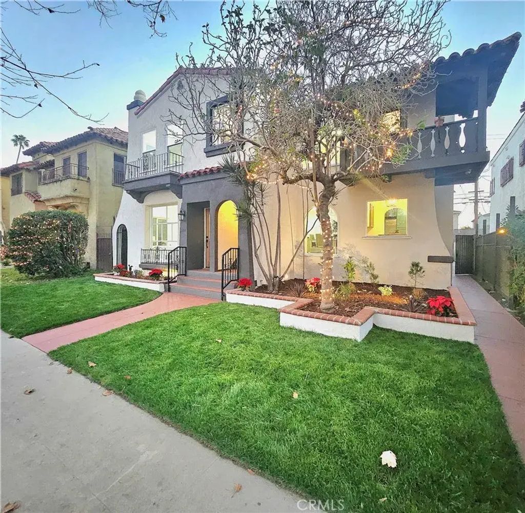 3104 W 43rd Place, Los Angeles