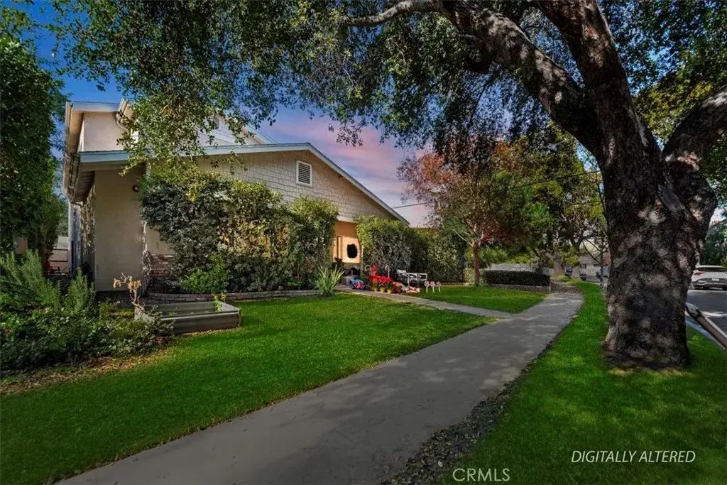 637 N. Fairview St 102, Burbank