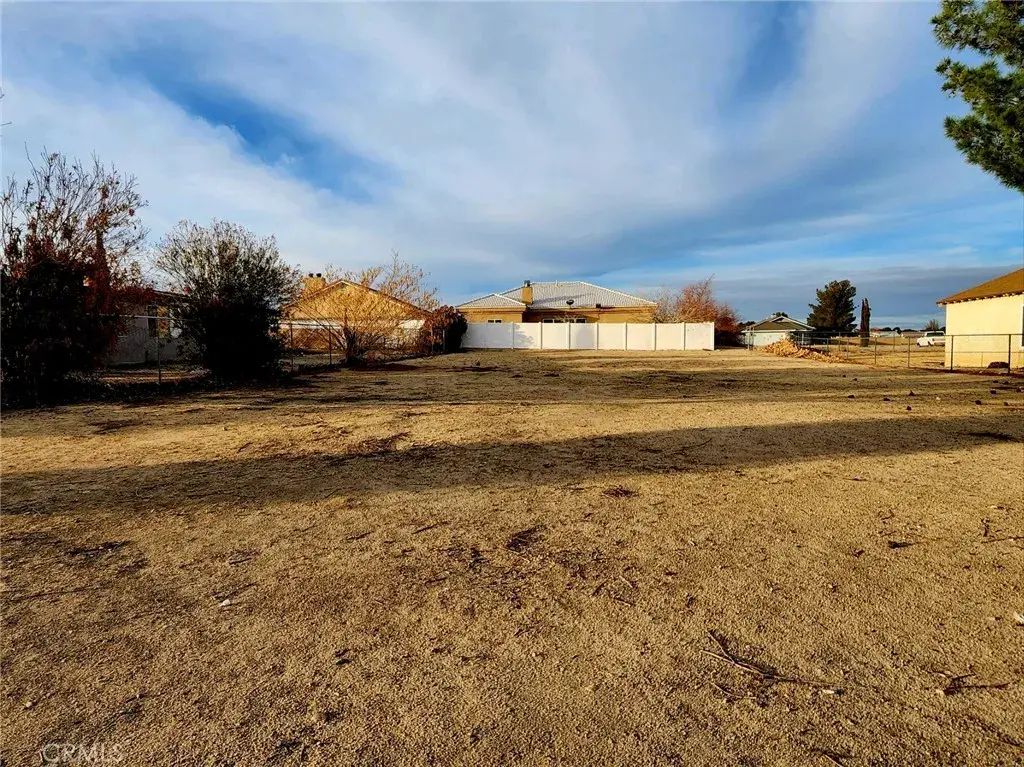 14762 Hartford, Helendale