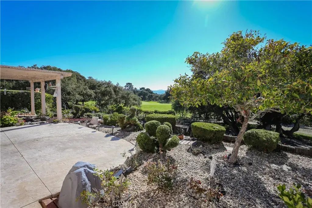 372 Oak Hill, Lompoc