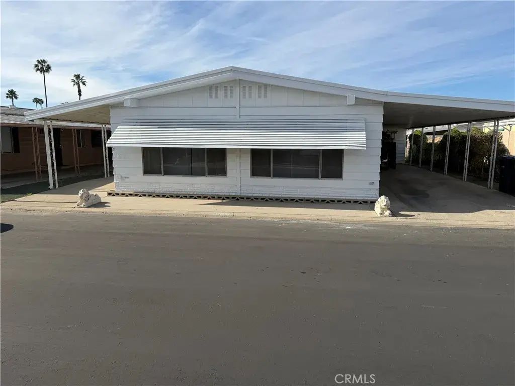 601 N Kirby 227, Hemet