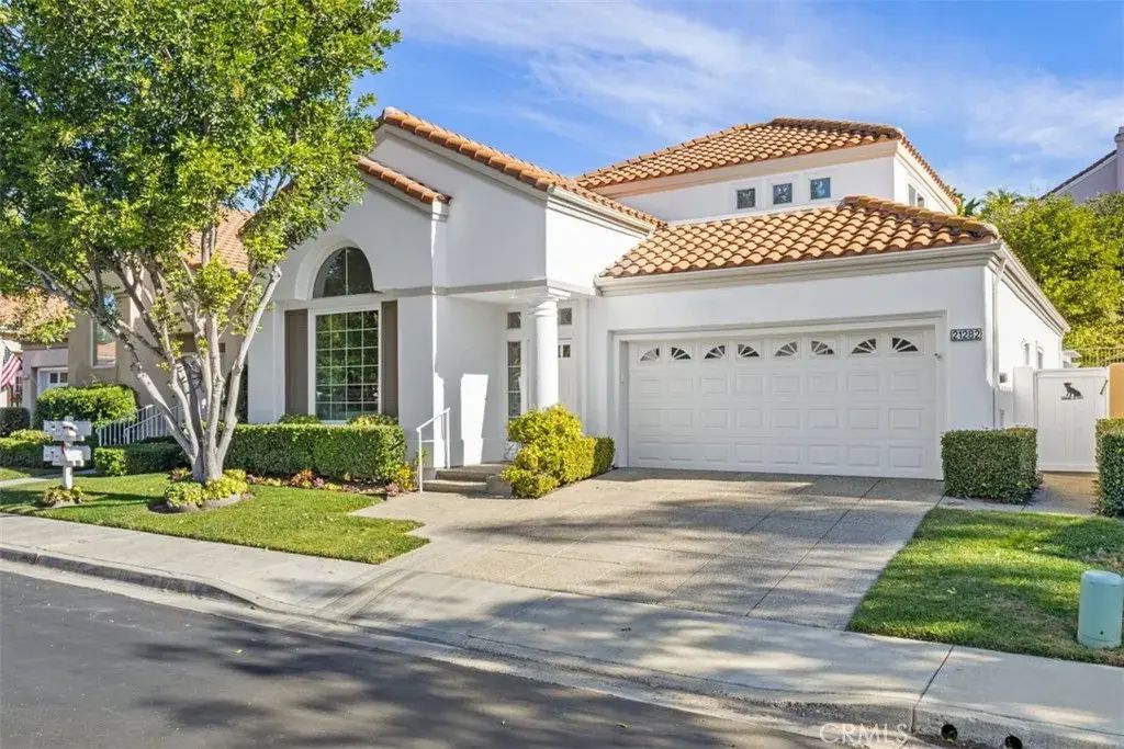 21282 Trivoli, Mission Viejo