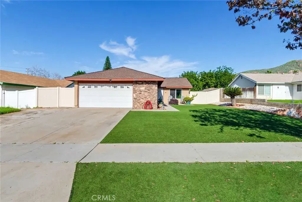 1065 Bascomb, Riverside