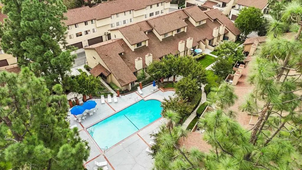 2211 Calle Jalapa 109, West Covina