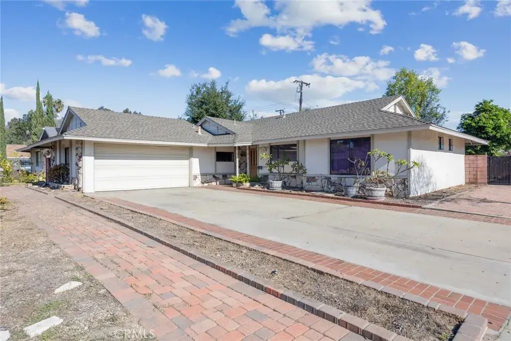 1340 Suffolk, Glendora