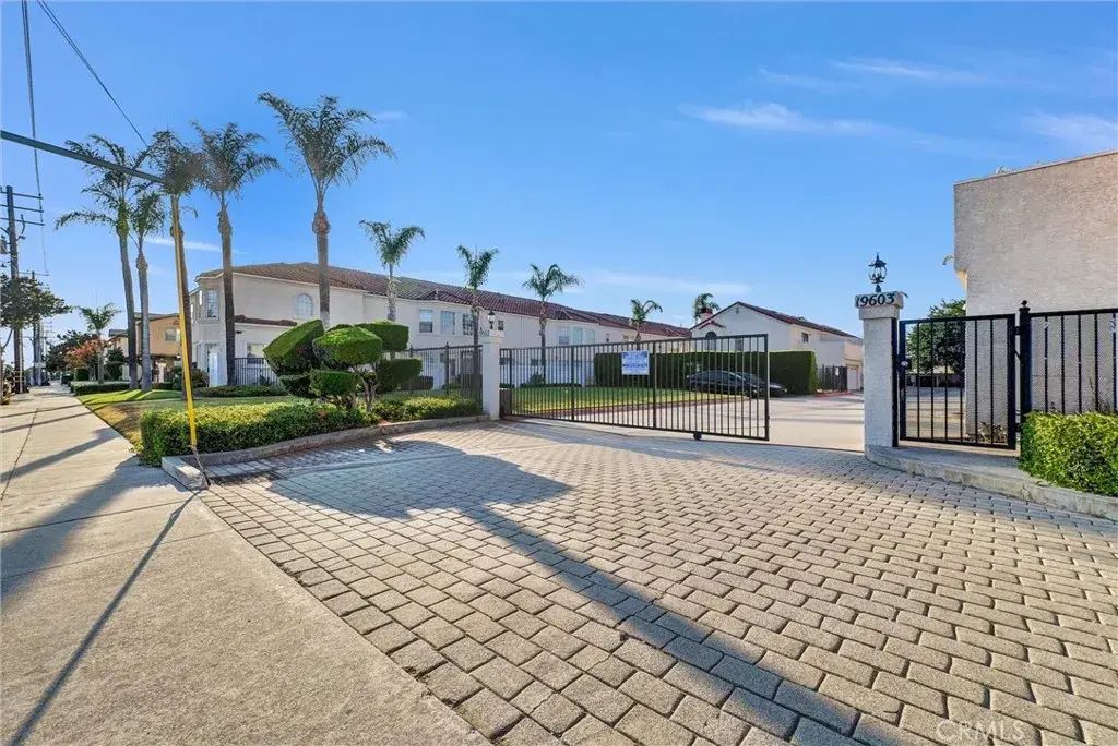 19555 E Cypress Street P, Covina