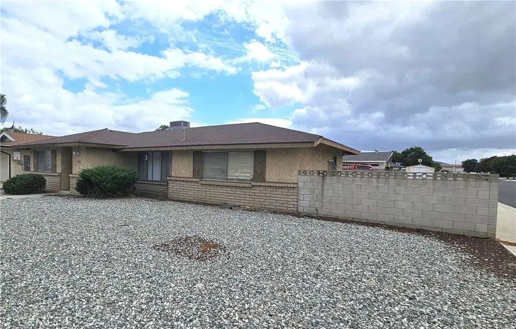 2955 Carl Drive, Hemet