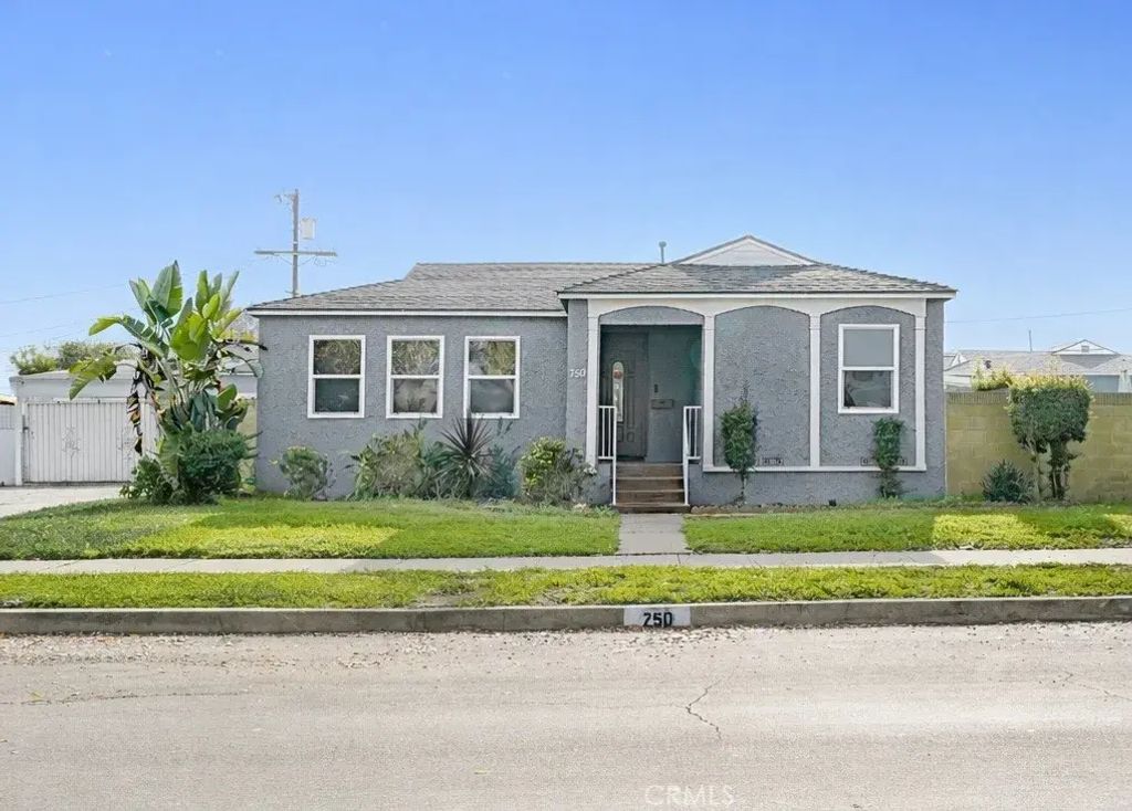 750 W 118th, Los Angeles
