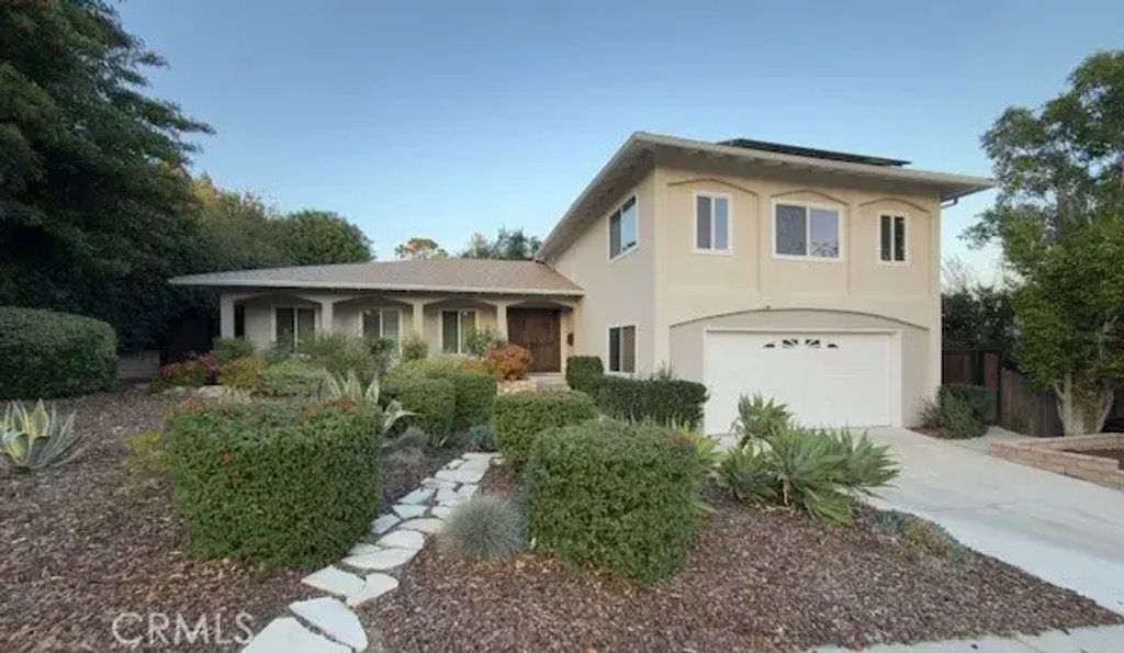 12444 Marva, Granada Hills