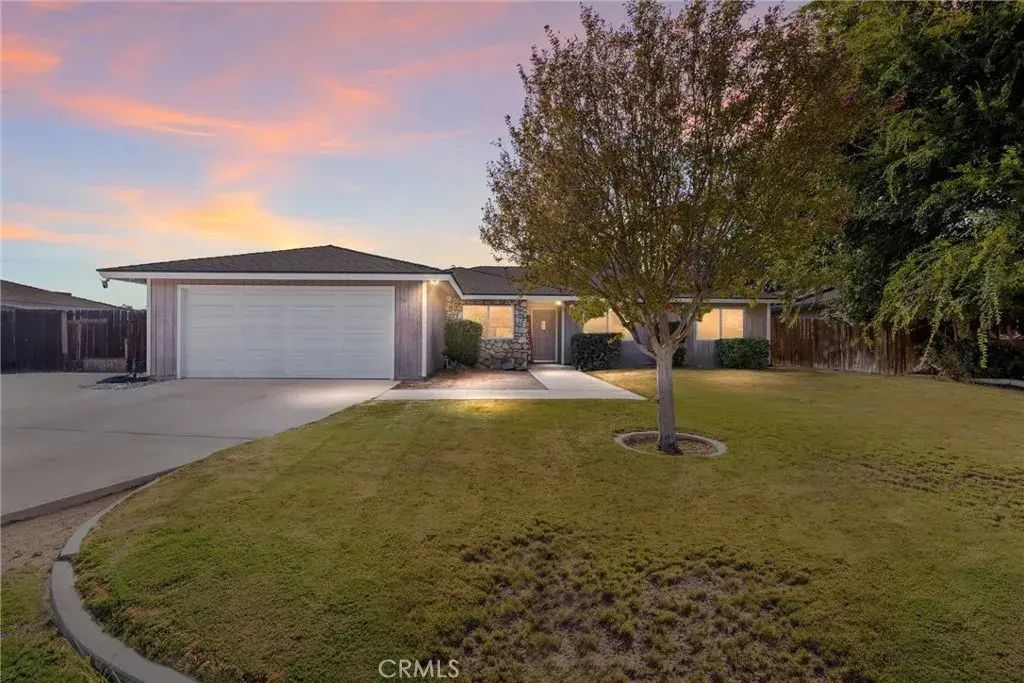 2105 Jason St, Bakersfield