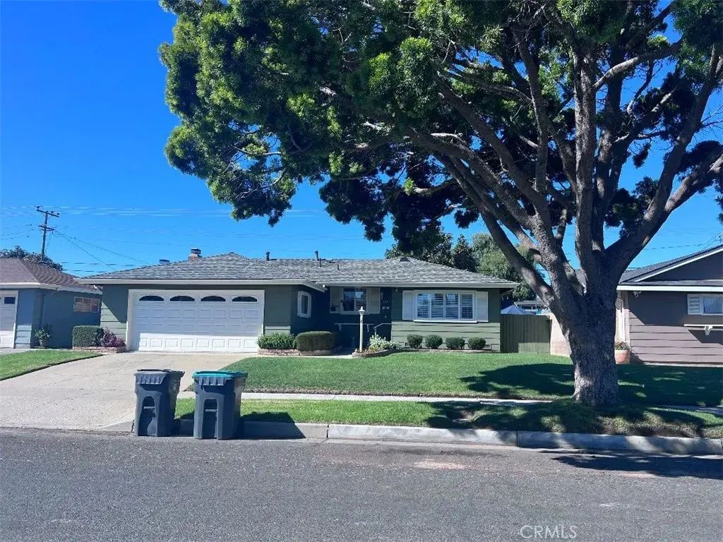 1541 S Thornburg, Santa Maria
