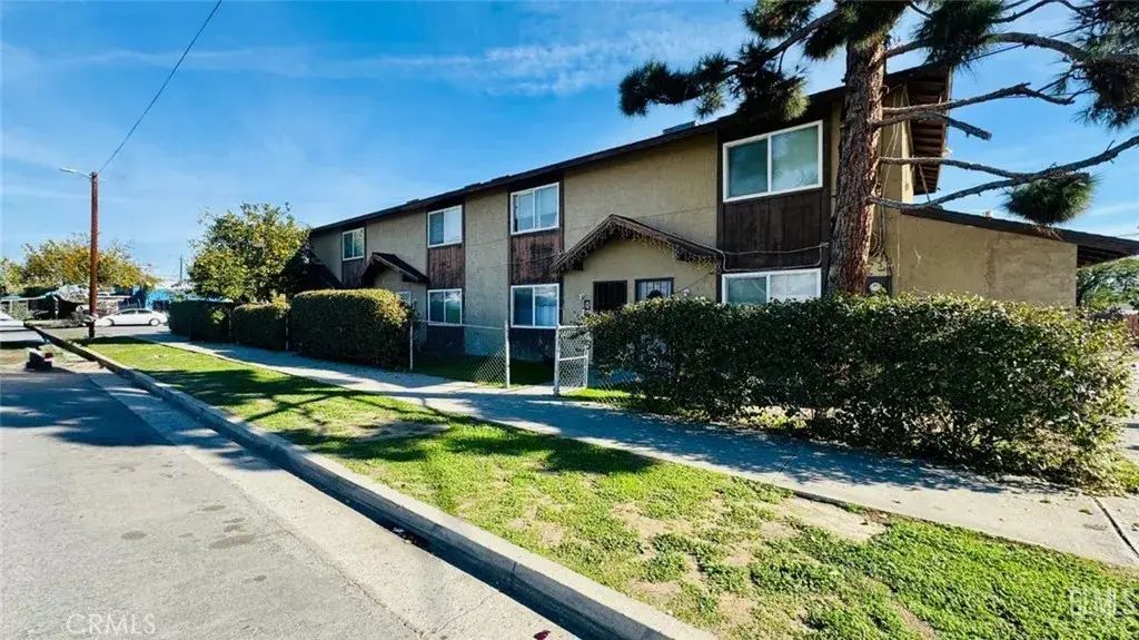 1401-1405 Pacific, Bakersfield