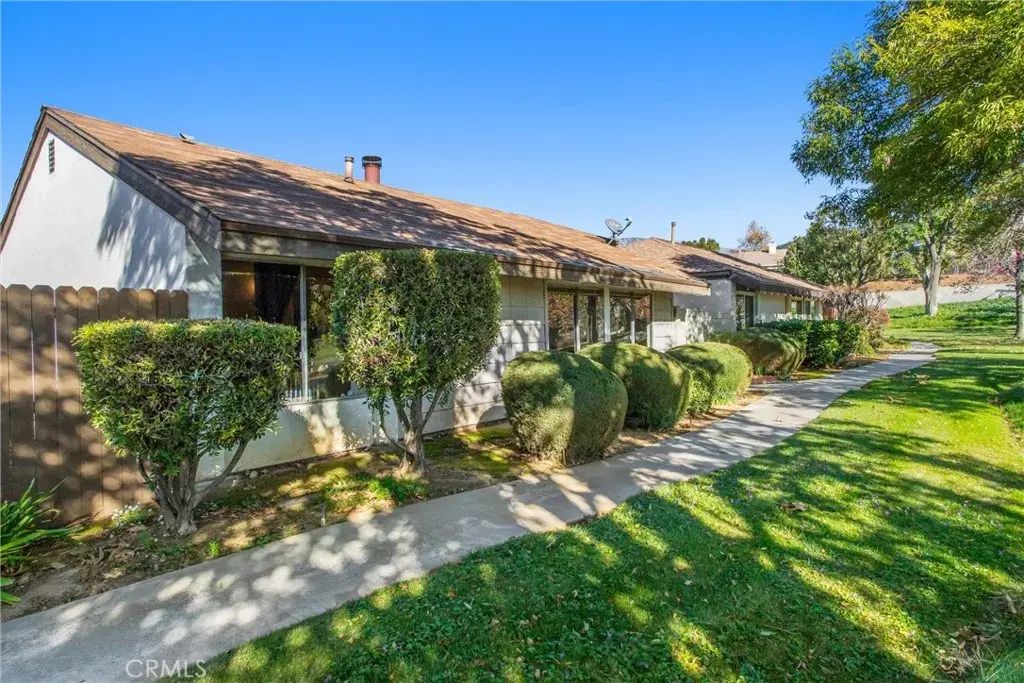 13673 Dogwood, Yucaipa
