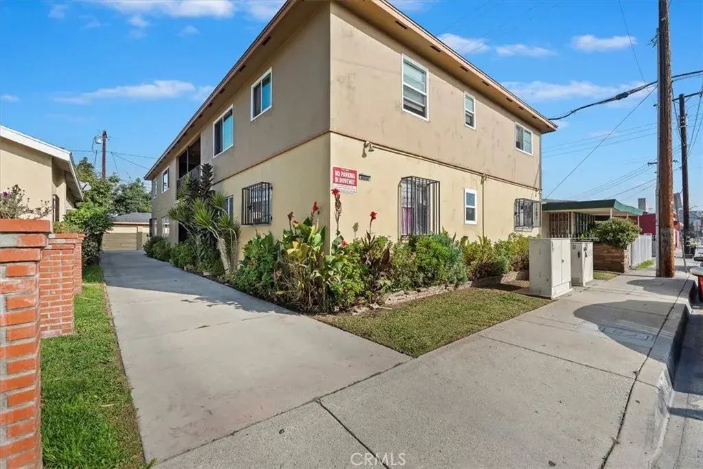 3213 Hill, Huntington Park