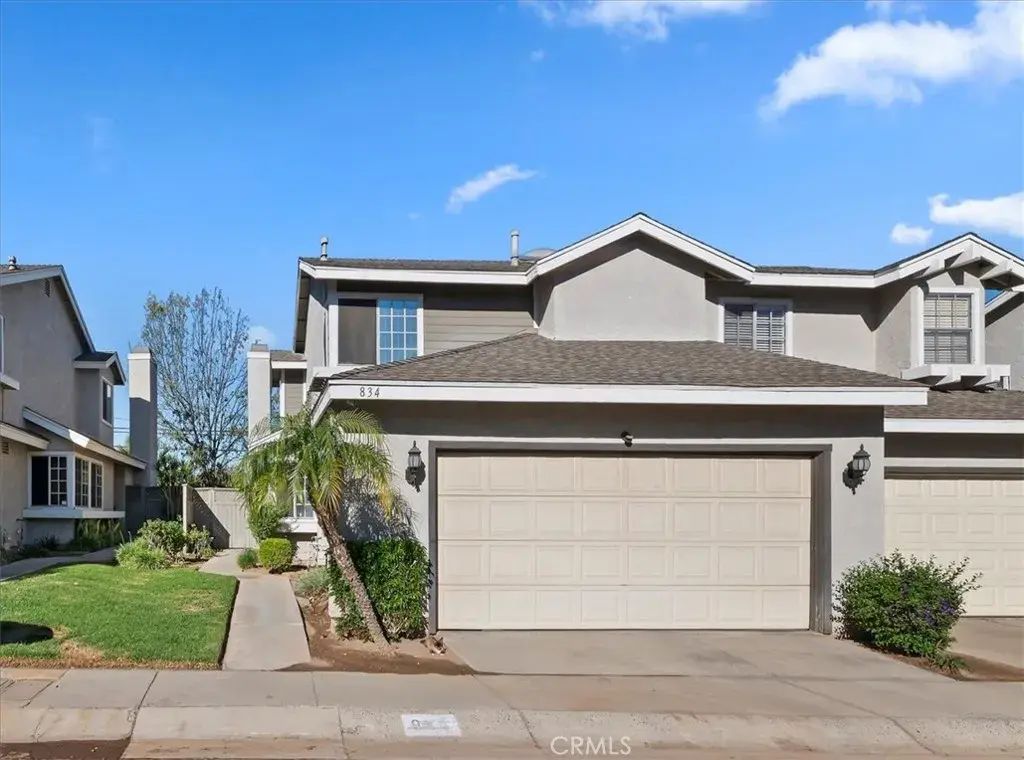 834 Robles Pl, Corona
