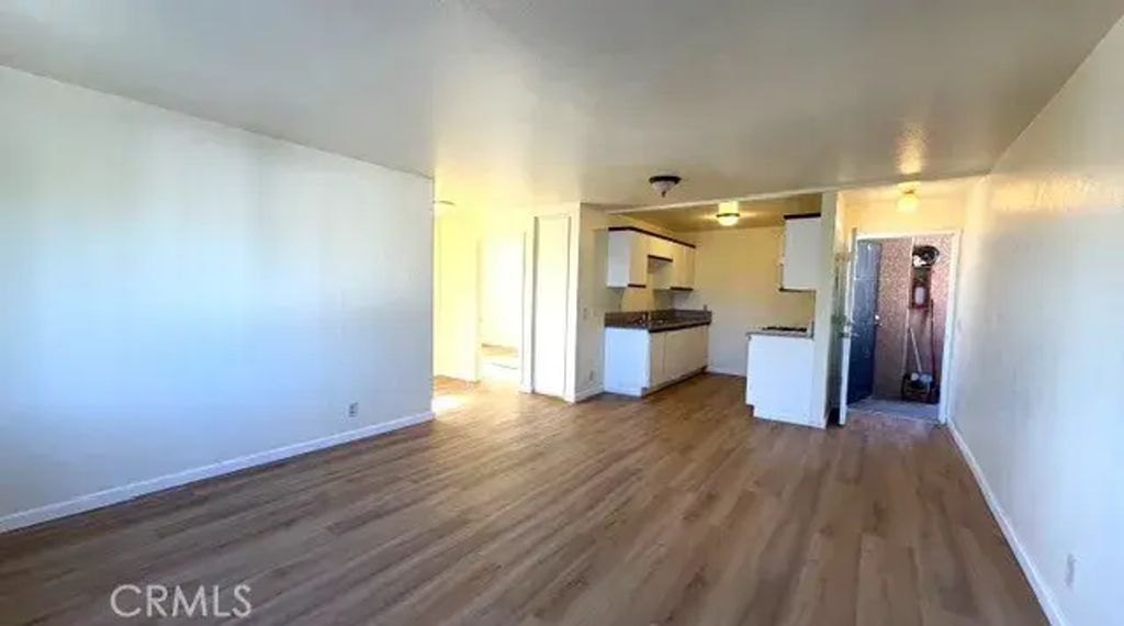 6311 Aldama 5, Los Angeles
