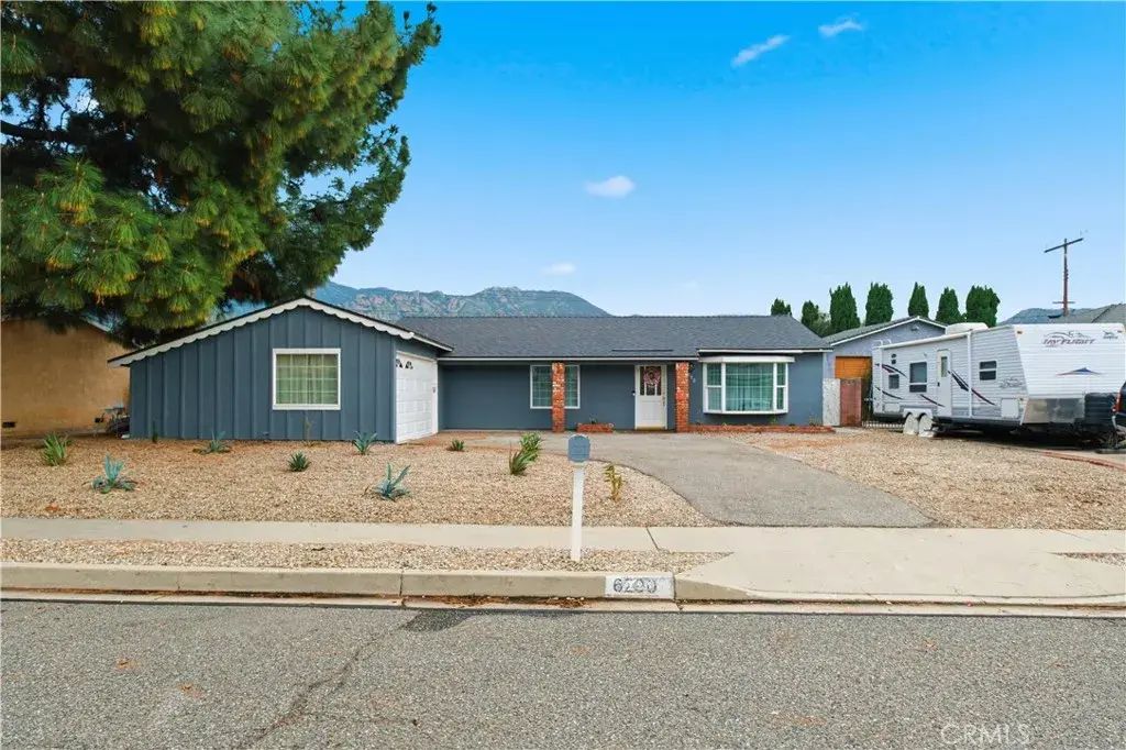 6290 Cynthia, Simi Valley