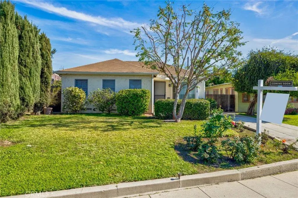 10 N Huntington, Alhambra