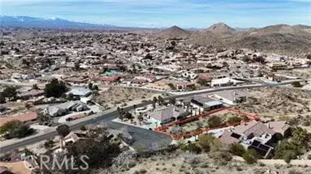 Tao, Apple Valley