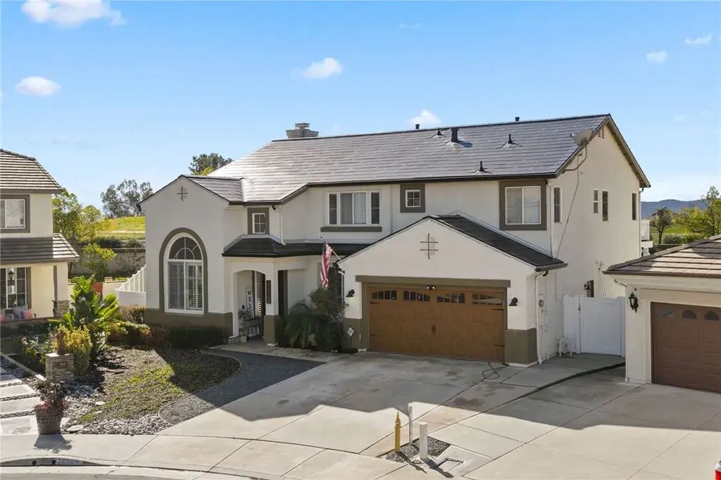 38397 Birch Hill Court, Murrieta