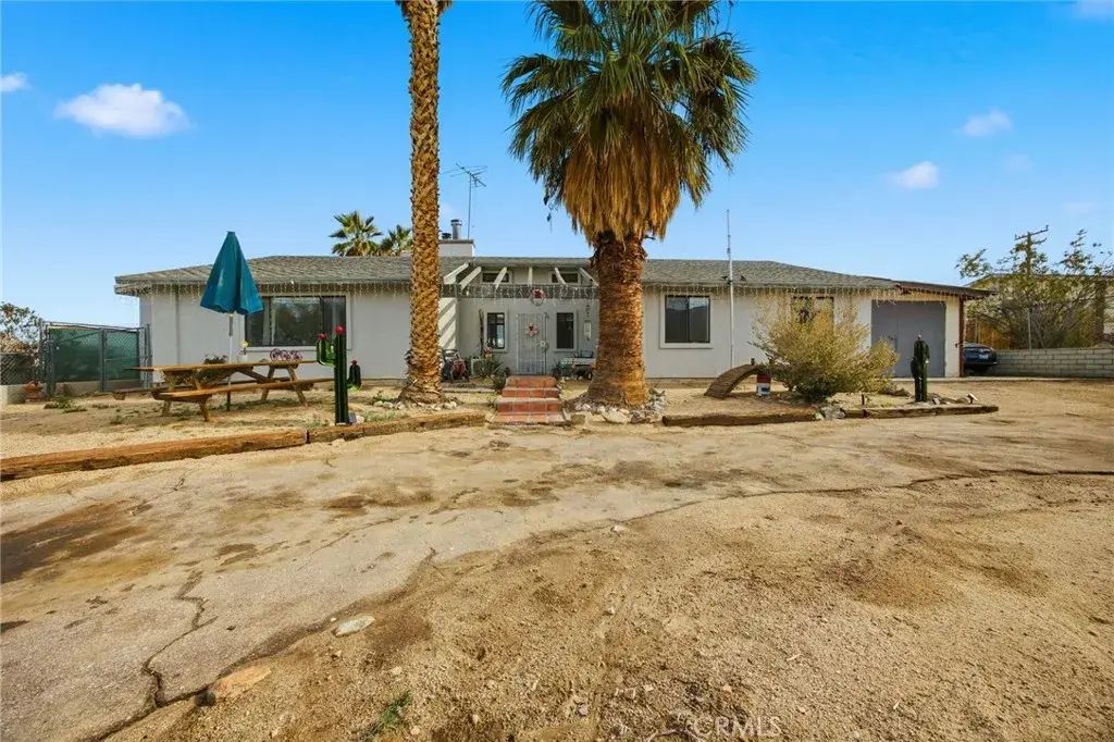 7725 Sahara, 29 Palms