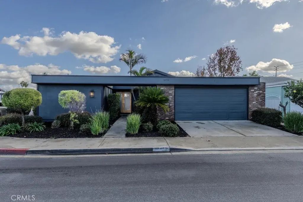 14452 Denbigh Lane, Tustin