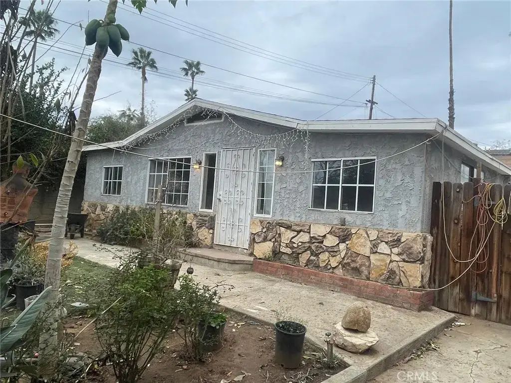 10337 Mull, Riverside