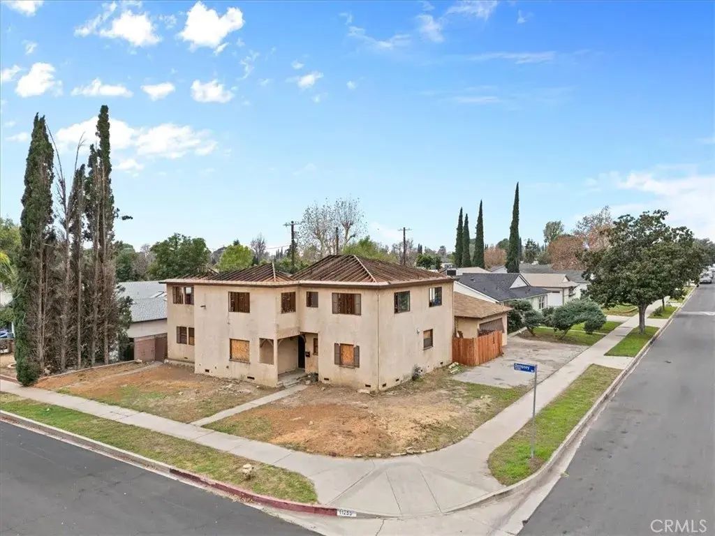 11255 Dempsey, Granada Hills