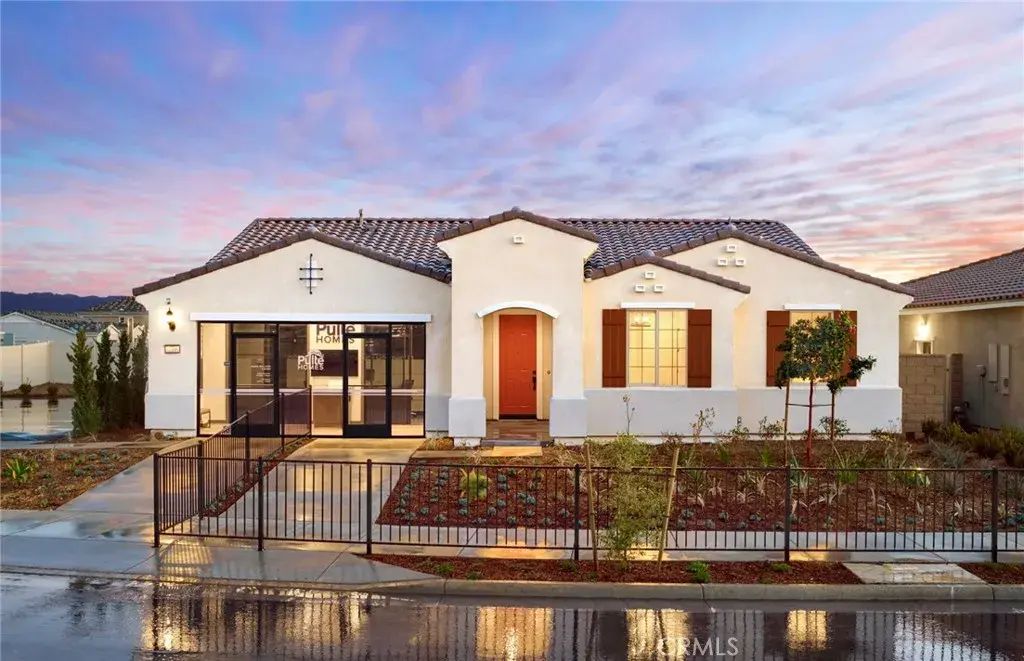 739 Spyglass Court, Perris