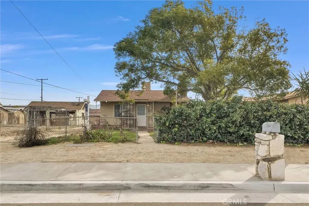 2542 Hall Avenue, Jurupa Valley