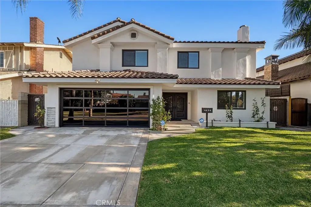 9434 Pico Vista, Downey