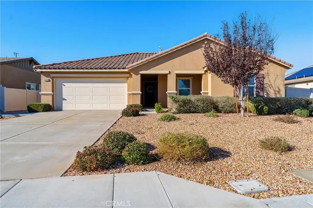 44739 Aspen Street, Lancaster