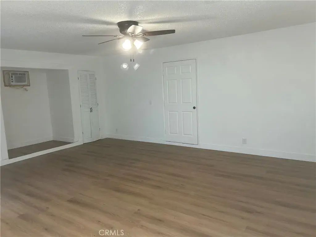 9678 5th, Hesperia