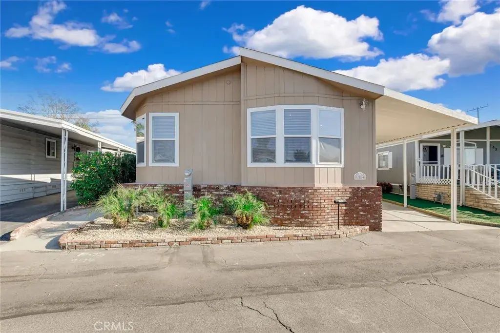 3530 Damien 184, La Verne