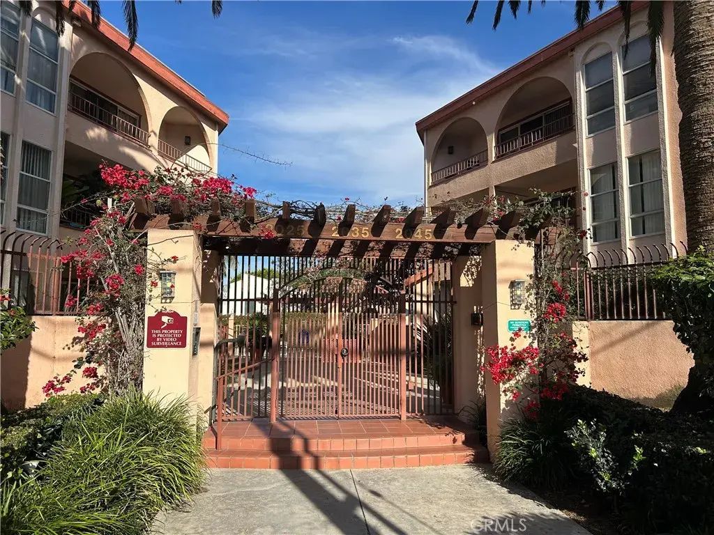 2025 4th 205a, Santa Monica