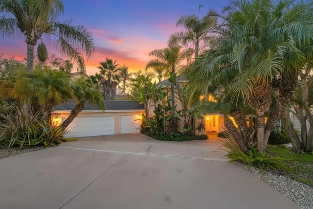 2399 Ivy Road, Oceanside