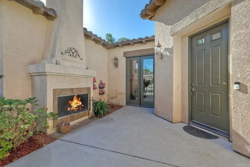 3225 Hidden Estate Lane, Escondido