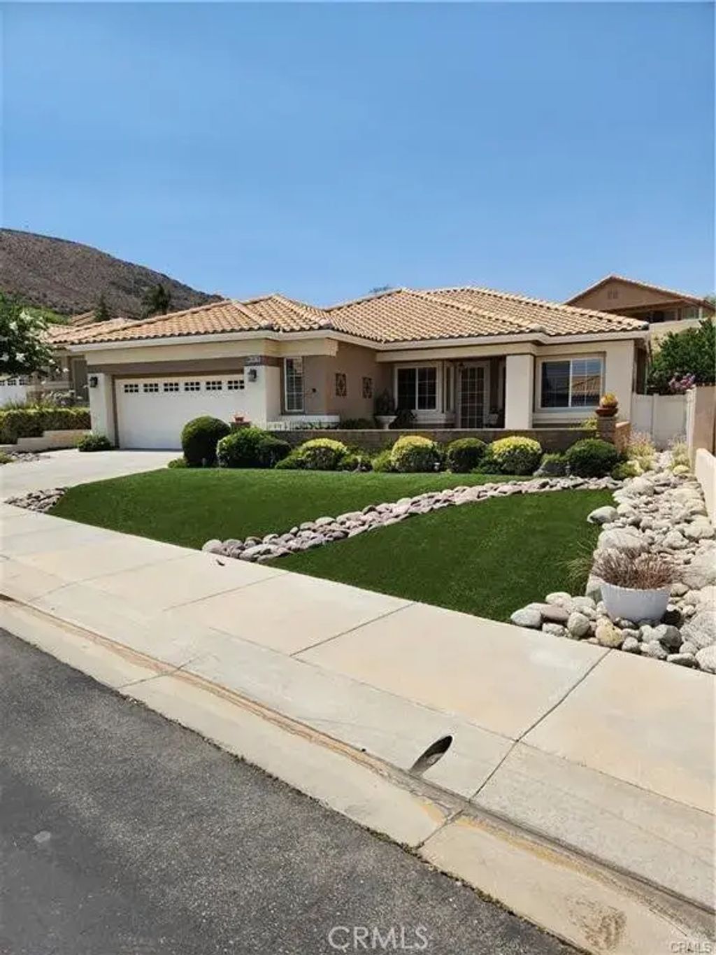 2036 Melbourne, Banning