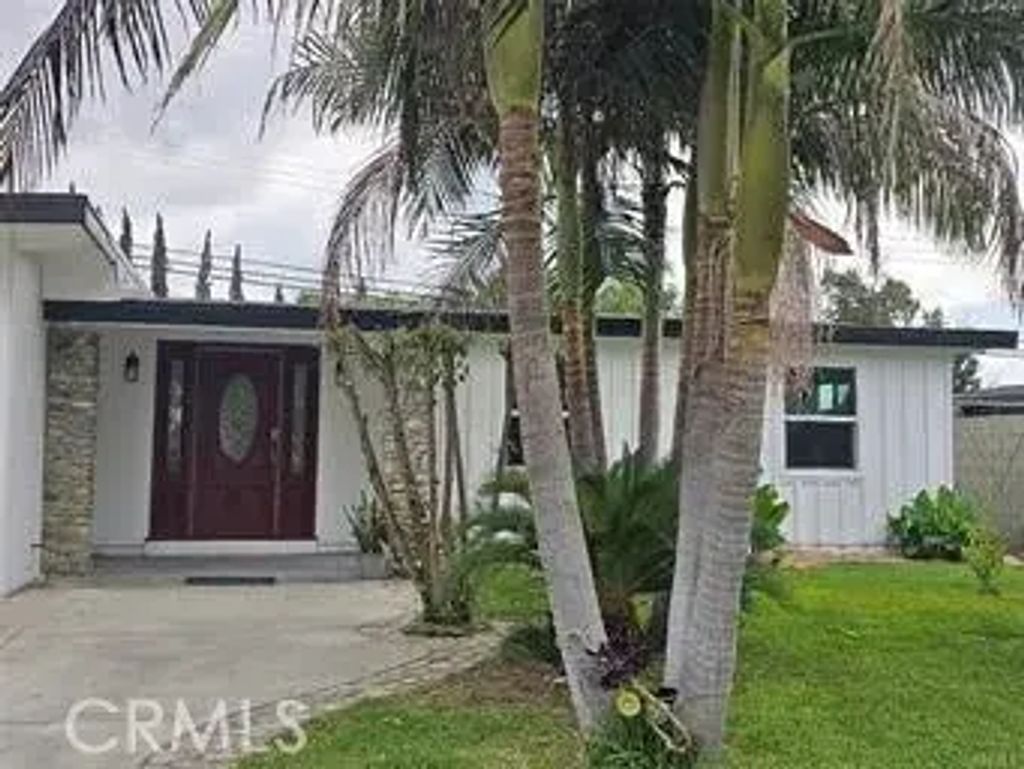 2360 Lovejoy, Pomona
