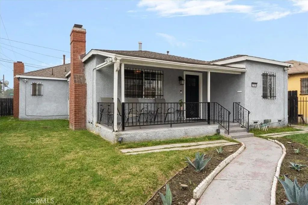 1701 N Pearl Avenue, Compton