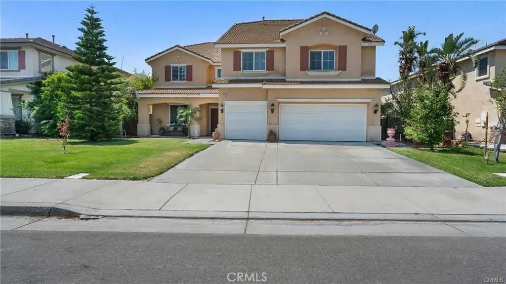 13726 Kiwi Avenue, Eastvale