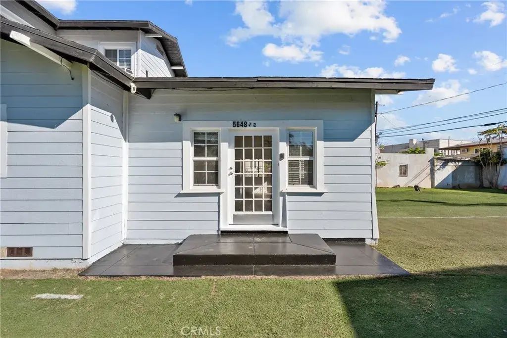5648 Berkshire 1/2, Los Angeles