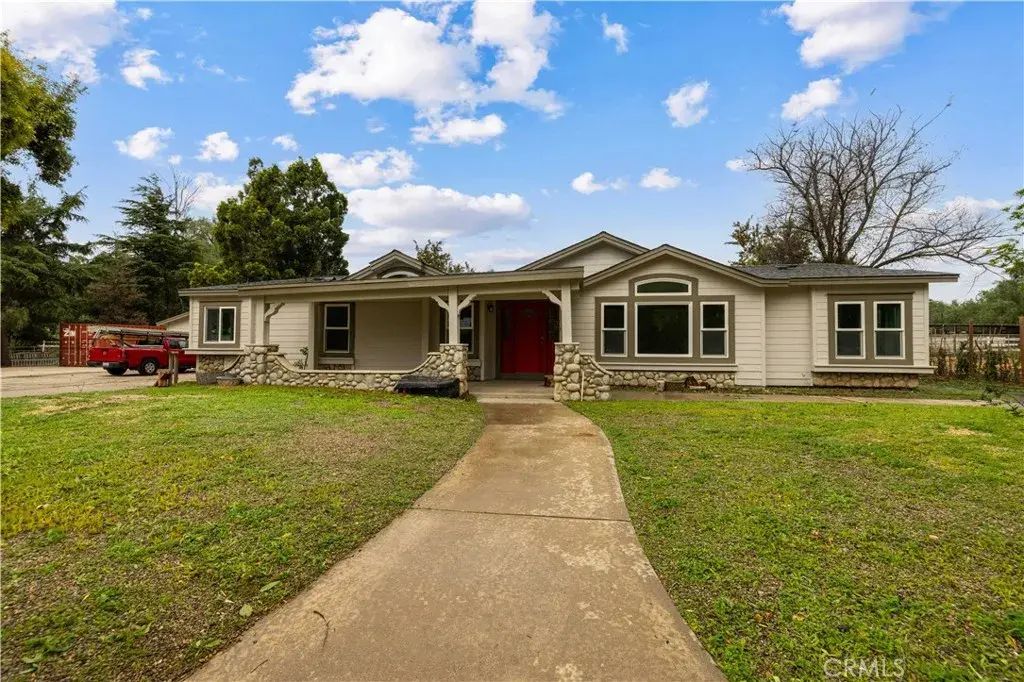 15608 Tierra Rejada South, Moorpark